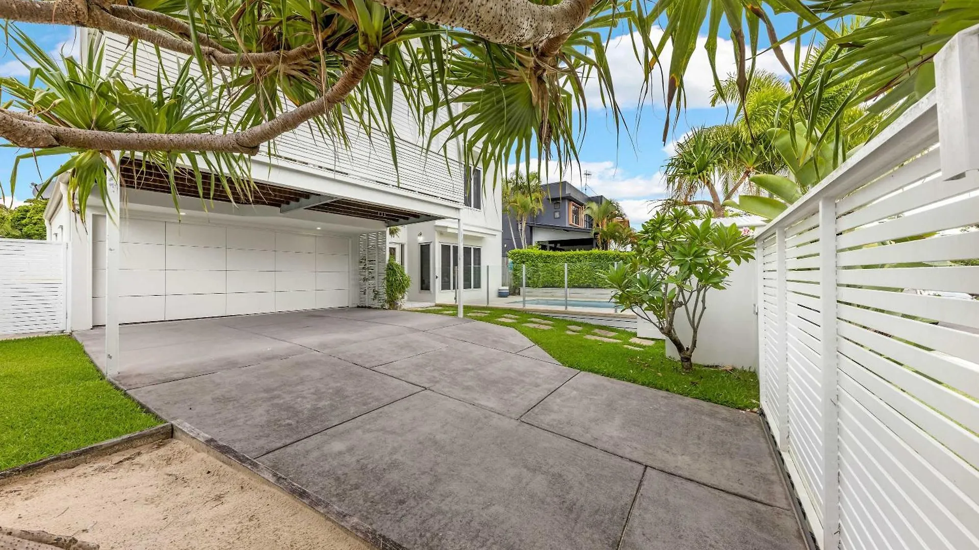 Stunning Alex Heads Beach House - Pet Friendly Alexandra Headland Australien
